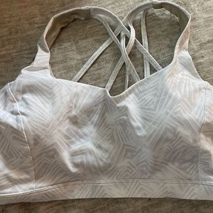 Brand new free to be serene bra